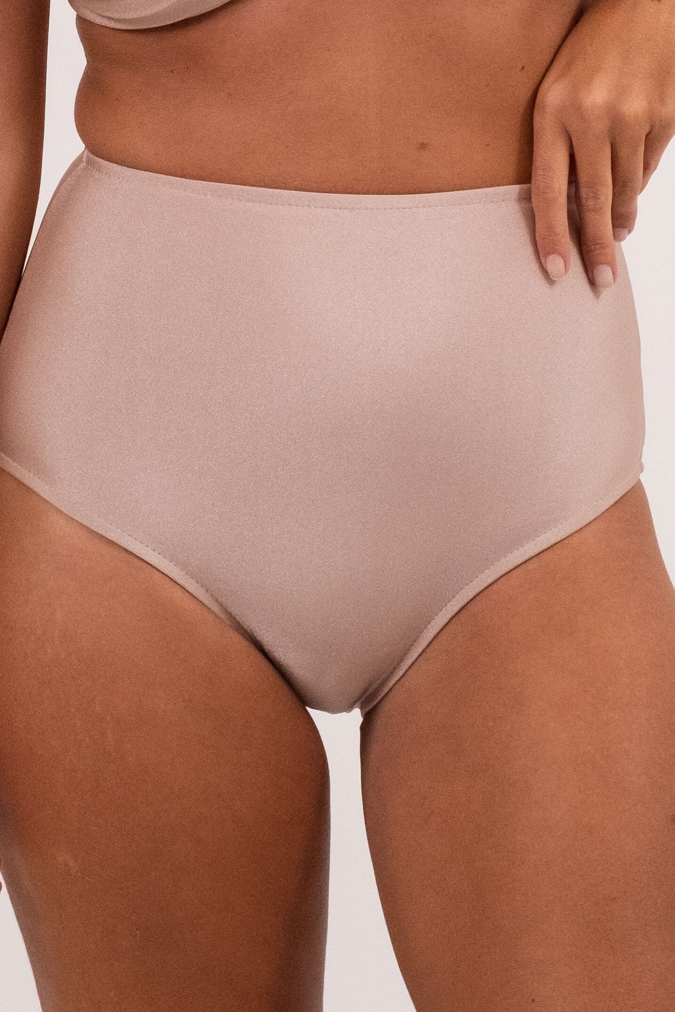 Hot Pants-Ad