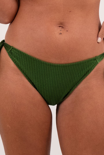 Bottom Patricia