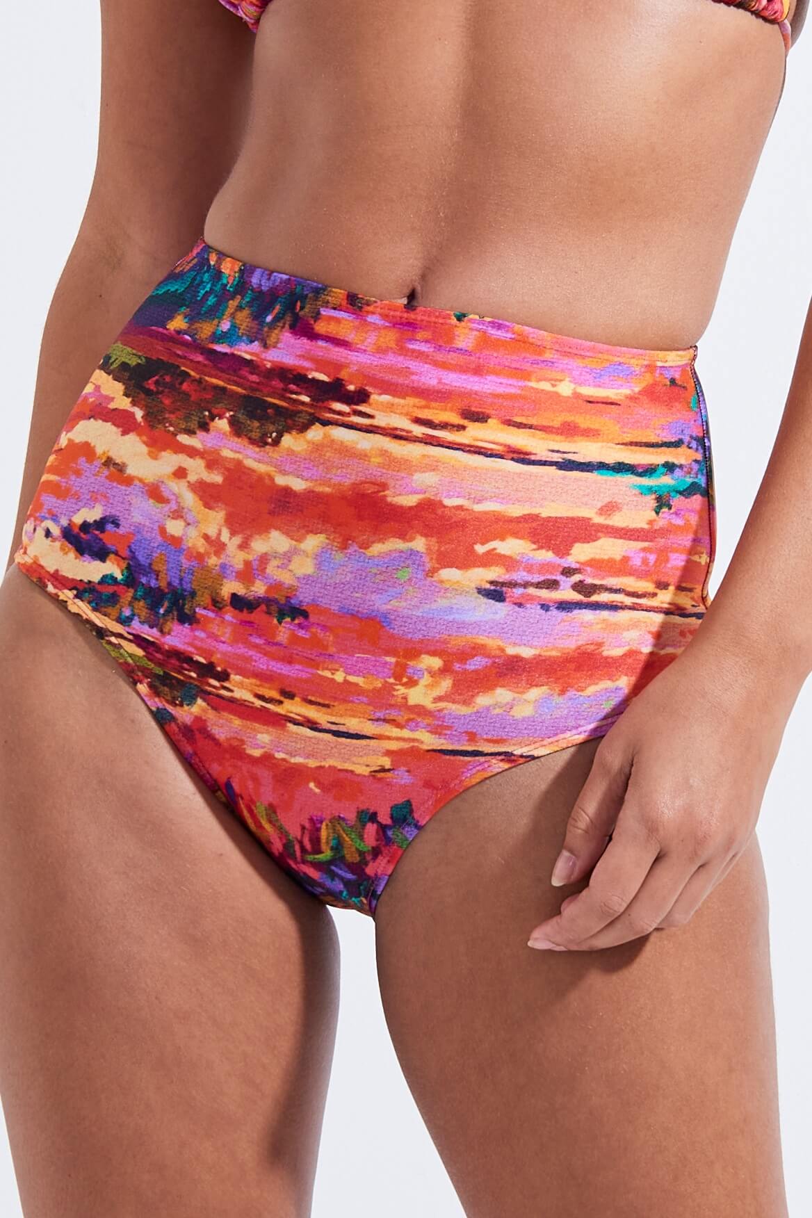 Hot Pants Ad